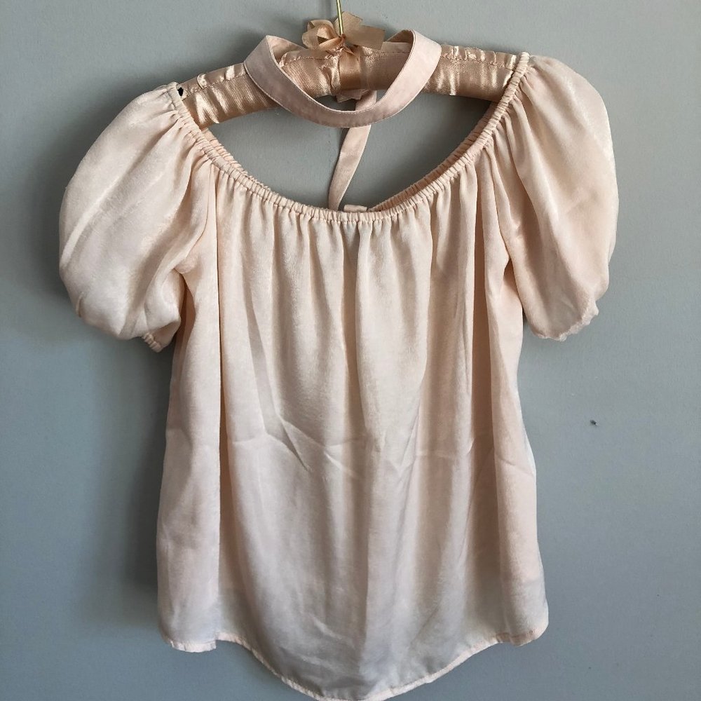 Forever 21 Short Sleeve Blouse